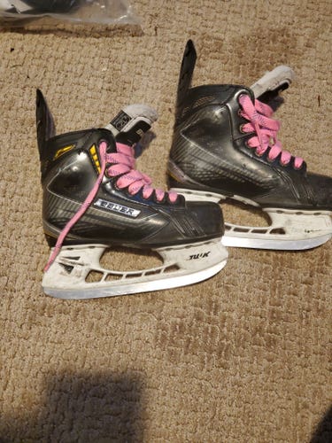 Bauer Supreme 190 Hockey Skates Regular Width 12 (Used)