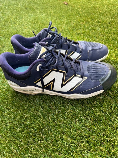 Blue Men's Size M 12.0 (W 13.0) Adult New Balance Metal (Used)