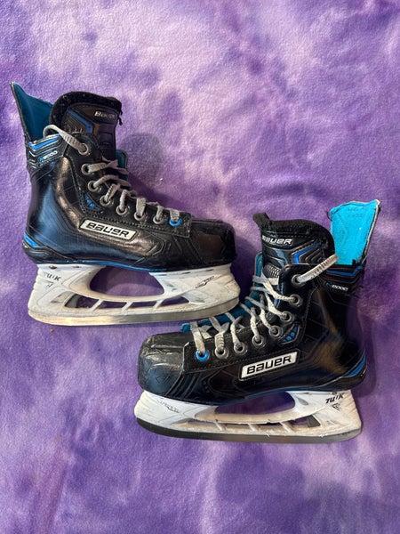 Junior Bauer Nexus N9000 Hockey Skates Regular Width Size 3 (Used)