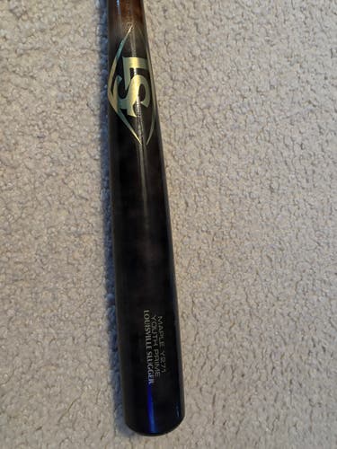 Louisville Slugger Youth Prime Maple Wood Bat 30" (Used)