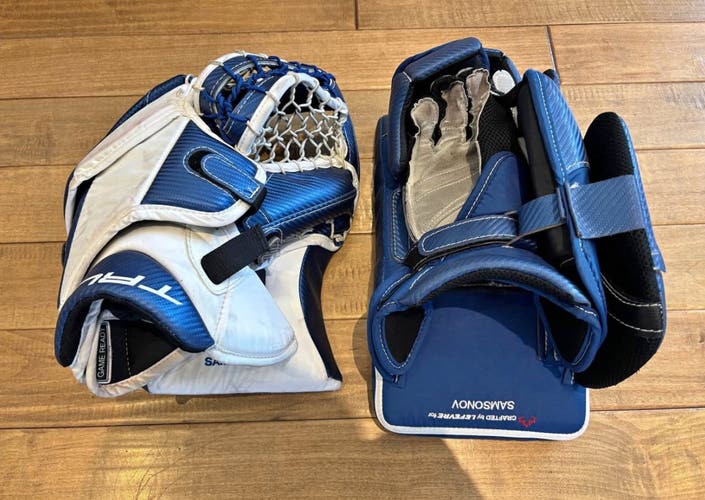 35" True L20.2 Goalie Leg Pads