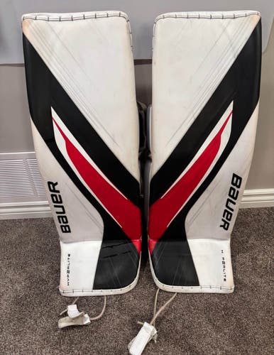 35" Bauer Hyperlite 2 Goalie Leg Pads