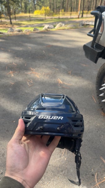 Large Bauer Re-Akt 85 Helmet (New)