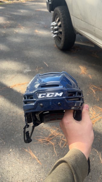 Large CCM Tacks 910 Helmet (New)