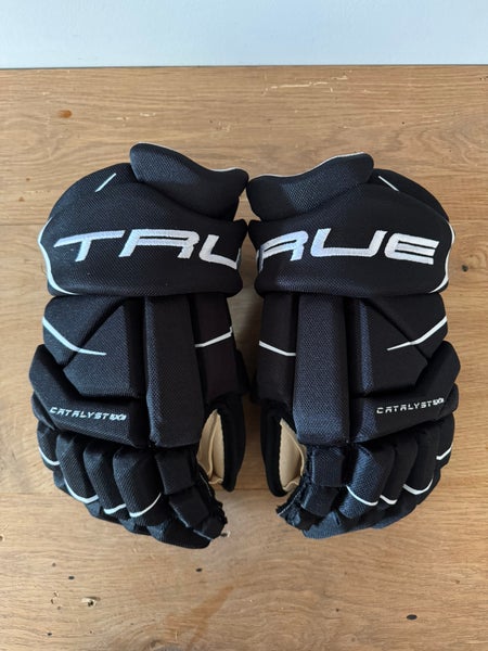 True Catalyst 5X3 Gloves 14" (New)