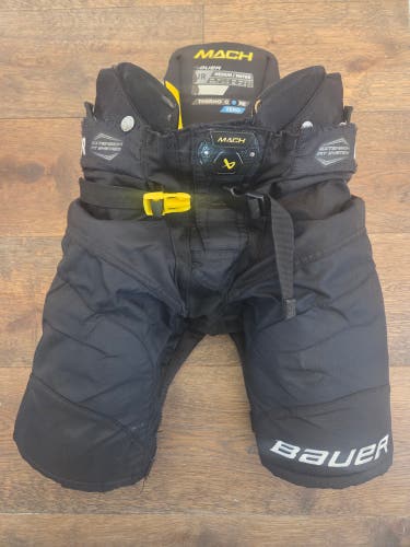 Junior Medium Bauer Supreme Mach Hockey Pants