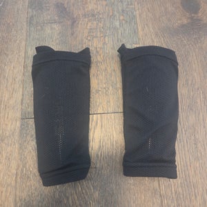 Youth soccer Shin Guards (Used)