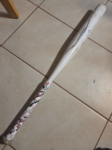 Easton Ghost Unlimited Composite Bat (-11) 20 oz 31" (Used)