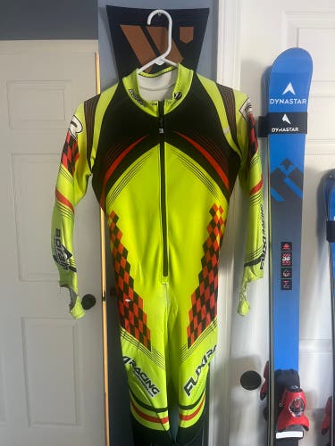 Unisex Medium Fuxi Ski Suit (Used)