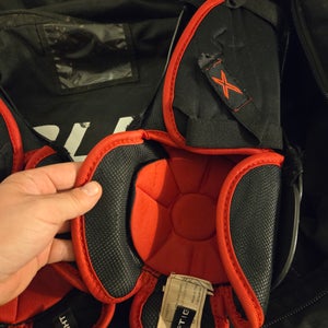 Senior Bauer Vapor X700 13" Shin Pads (Used)