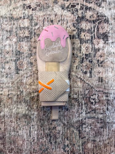 Pink Aria Adult Sliding Mitt (Used)