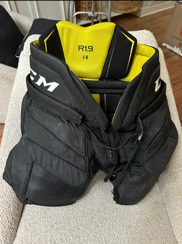 Senior Large CCM Premier R1.9 Hockey Goalie Pants (Used)