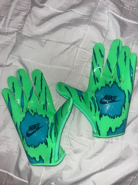 Green Adult Medium Nike Vapor jet 8.0 Gloves (New) | SidelineSwap