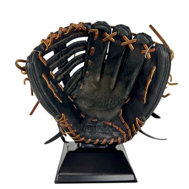 Used Wilson A2000 BBELO Fielders Glove RH Throw 12.75" 11506-S000284537
