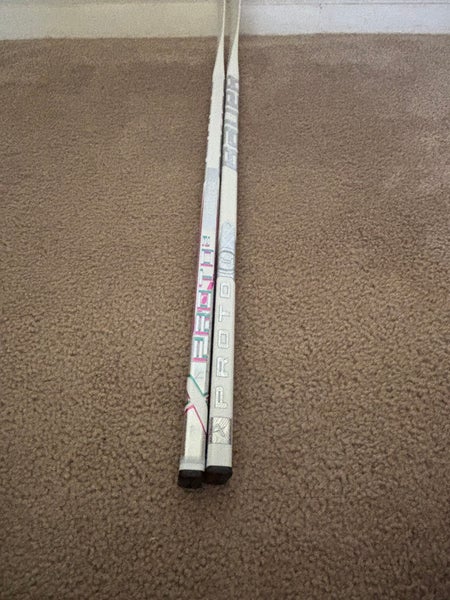 Youth Bauer Mystery Mini Right Handed Hockey Stick (New)