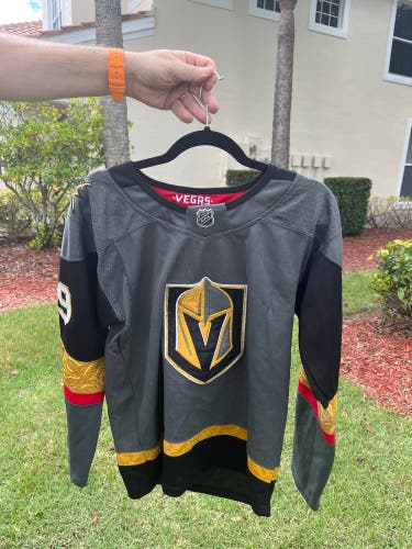 Gold Small / Medium Kids Unisex Adidas Jersey (Used)