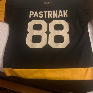 Official Players Reebok Black and Gold Bruins David Pastrnak Jersey(3rd) Youth L/XL