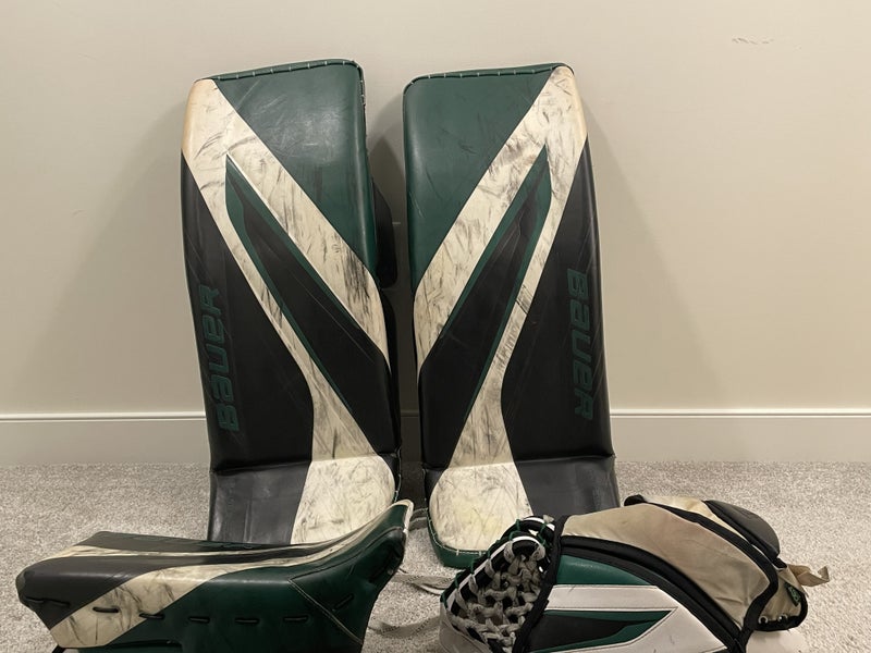 2023 33" Bauer Hyperlite 2 Regular Goalie Full Set Pro Stock (Used)