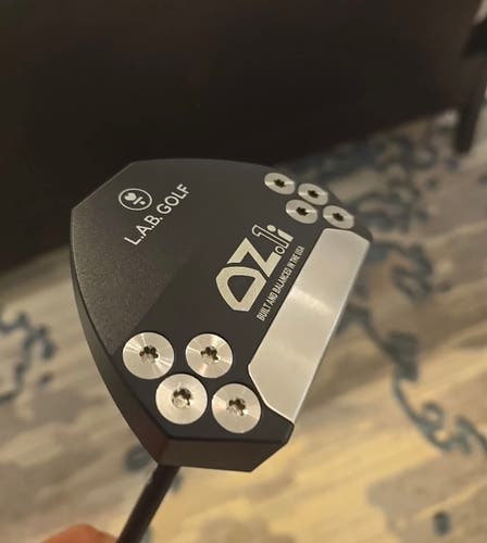 Black Men's Black Lab Golf Counterbalanced Right Handed Putter 35" (New)