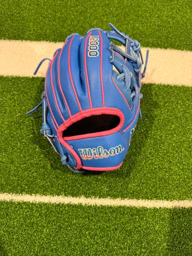 2025 Wilson A2000 RH Infield Baseball Glove 11.5" (New)