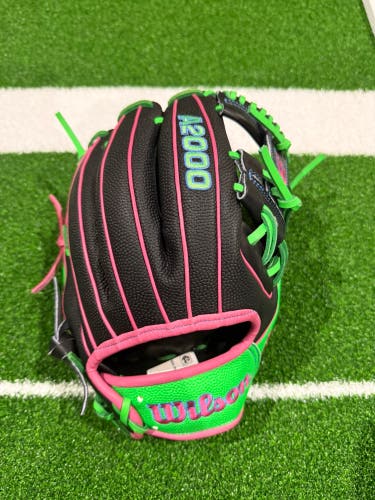 2025 Wilson A2000 RH Infield Baseball Glove 11.5" (New)