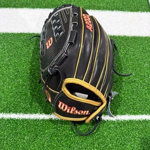 2025 Wilson A2000 LH Pitcher's Baseball Glove 12.5" (New)