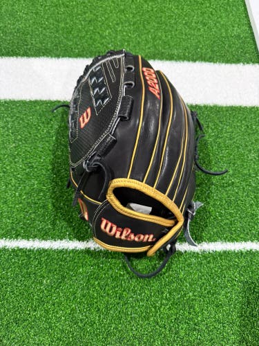 2025 Wilson A2000 LH Pitcher's Baseball Glove 12.5" (New)