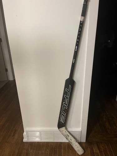 Senior True HZRDUS 9X3 Regular Goalie Stick 24" Paddle (Used)