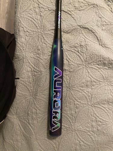 Anarchy Aurora Bat 26 oz 34" (Used)