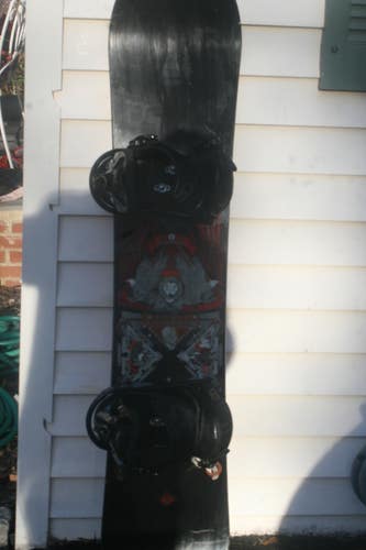 Burton White Collection 136 cmSnowboard With Burton Mediun Bindings