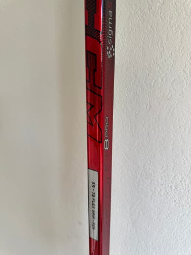 Senior CCM JetSpeed FT8 Pro Right Handed Hockey Stick P29 Pro Stock (New)