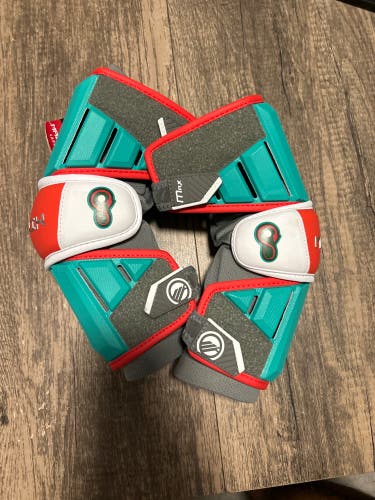 Whipsnakes LC Maverik Max Arm Guard