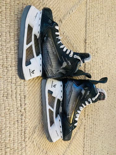 2024 Bauer Supreme M50 Pro Hockey Skates 6.5 (Used)