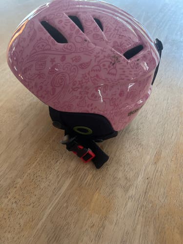 Kid's lucky bums Pink Medium/Large Helmet (Used) SKiing or Snow boarding