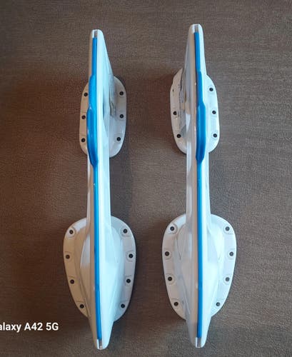 Pair - Bauer Lightspeed edge 246 mm (New)