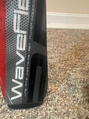 Elan 176 cm All Mountain Skis With Bindings Max Din 12 (Used)