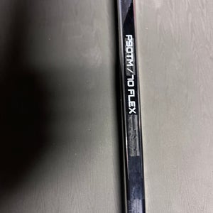 Senior Bauer Hyperlite 2 Right Handed Hockey Stick P90