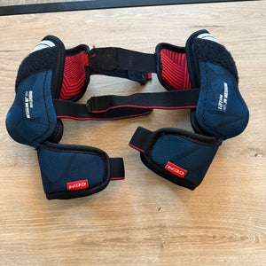 Junior Medium CCM Next Elbow Pads (Used)