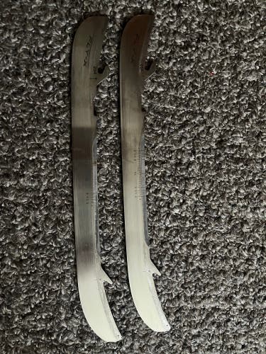 Bauer Fly-X 254 mm (Used)