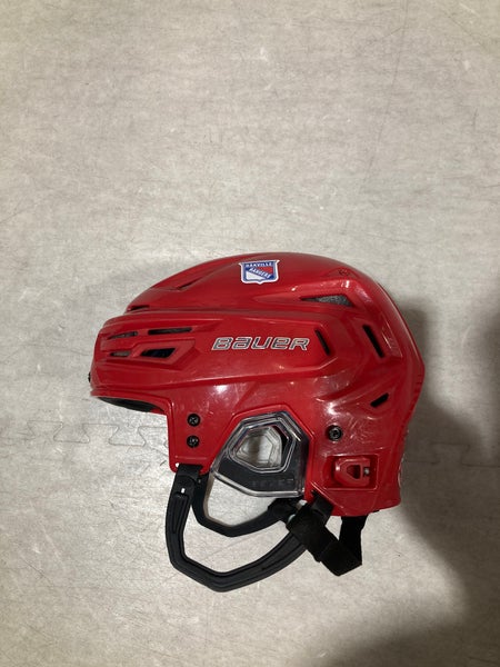 Medium Bauer Re-Akt 150 Helmet
