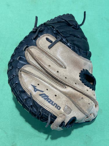 Mizuno Prospect Series PowerClose RH Catcher's Baseball Glove 32.5" (Used)