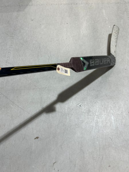 Intermediate Bauer Shadow Goalie Stick Regular 23" Paddle (Used)