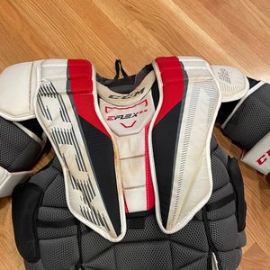 Large/Extra Large CCM EFLEX 5.5 Goalie Chest Protector (Used)