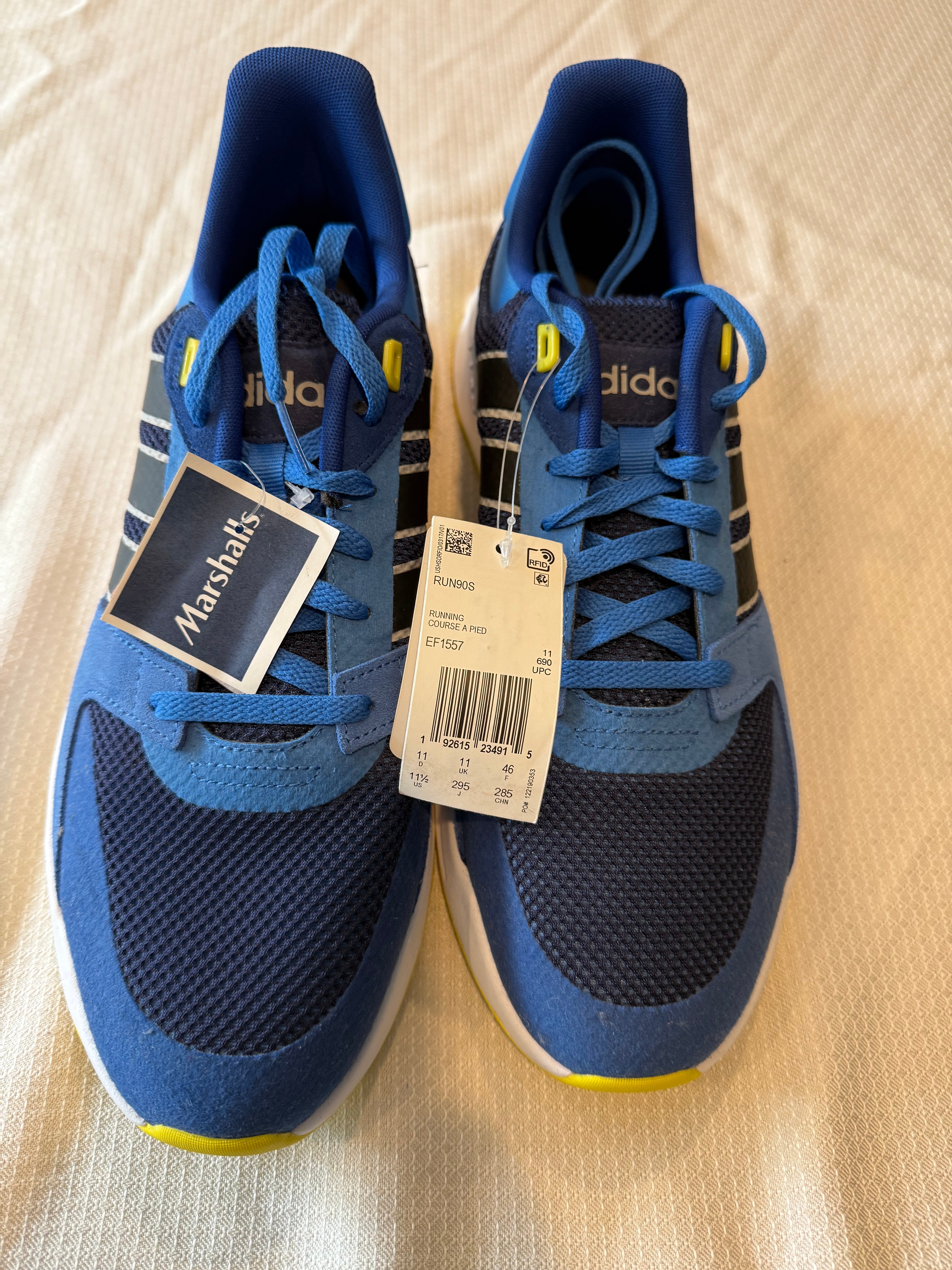 New in Box Adidas UltraBOOST Ultra Boost Running Shoes Mens Size