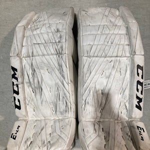Intermediate CCM Extreme Flex 4.9 Goalie Leg Pads | 32"