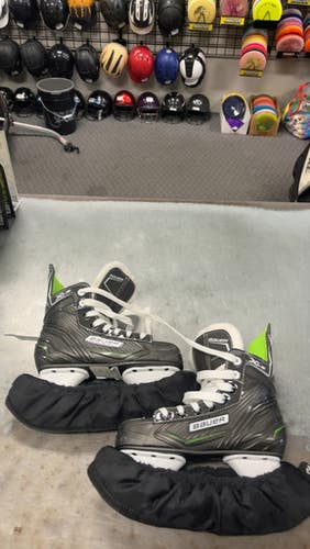 Used Bauer XLS Junior Hockey Skate Junior 02 11793-S000256904