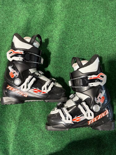 Kid's Tecnica JT3 All Mountain Ski Boots (Used) | Mondo 20.5 (255mm)