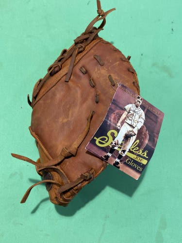 NEW Shoeless Joe 'Shoeless Jane" Left Hand Throw First Base Softball Glove 12.5"