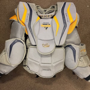 XL Vaughn Ventus LT98 Pro Goalie Chest Protector (Used)
