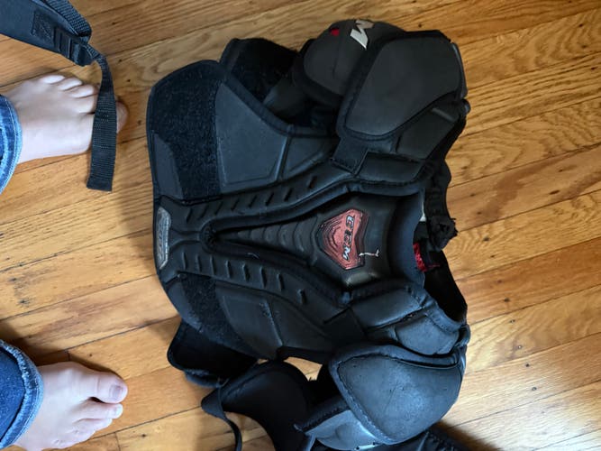 Medium CCM Goalie Chest Protector (Used)